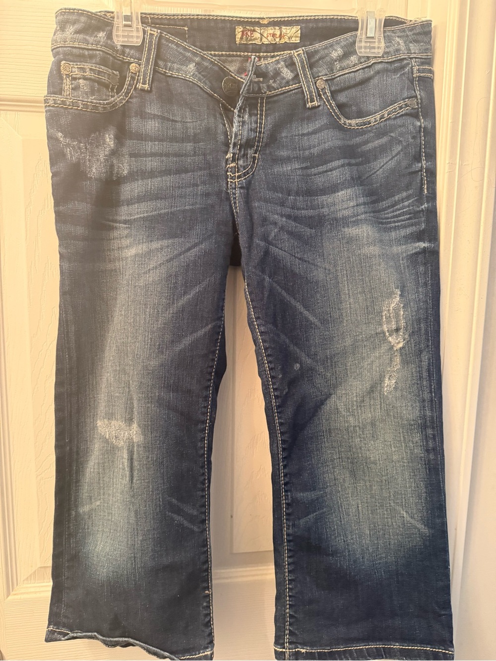 BKE Dark Wash Distressed Denim capri Jeans - Blue